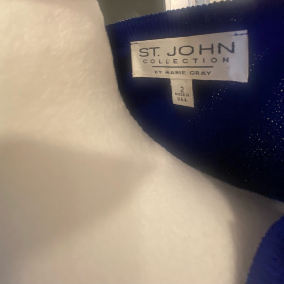 ST. JOHN royal blue long sleeve beaded and unique top. Never worn. NWOT. - Picture 4 of 10